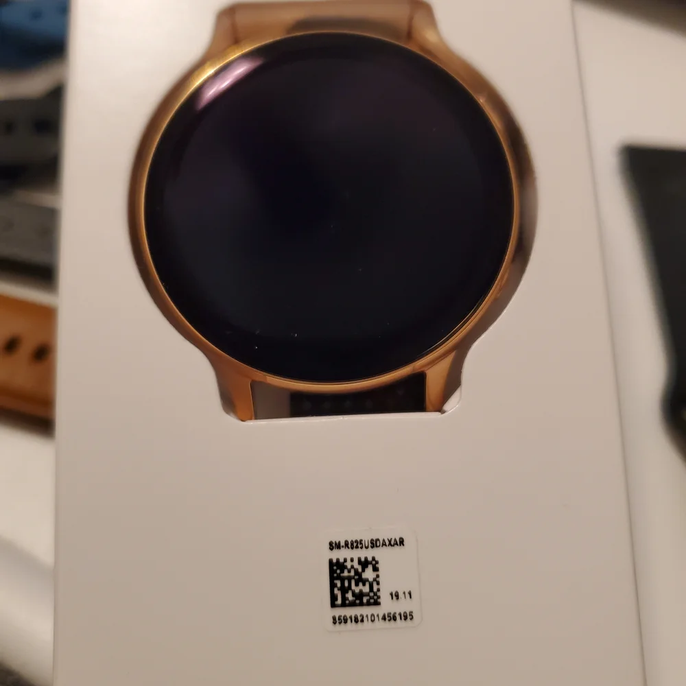 Samsung Galaxy Smart Watch Active 2 Black and Rose Gold Like New + Accessories